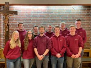 Vorstand von links: Antonia Hoppe, Johannes Kläne, Catharina Ast, Henrik Averbeck, Hendrik Ast, Jarno Meyer, John Schnitker, Lukas Abeling, Benjamin Feldhaus und Vincent Möller